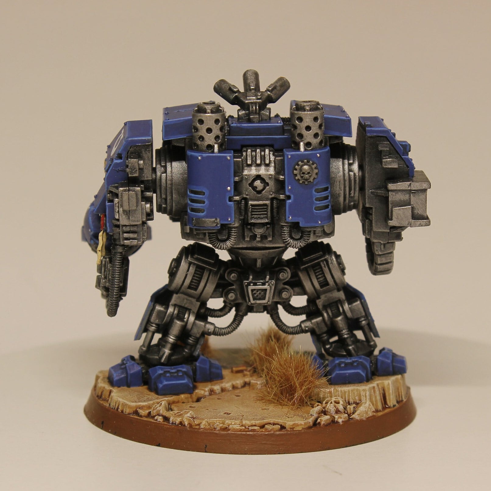 Dreadnought *STANDARD DETAIL*. Painted commission service