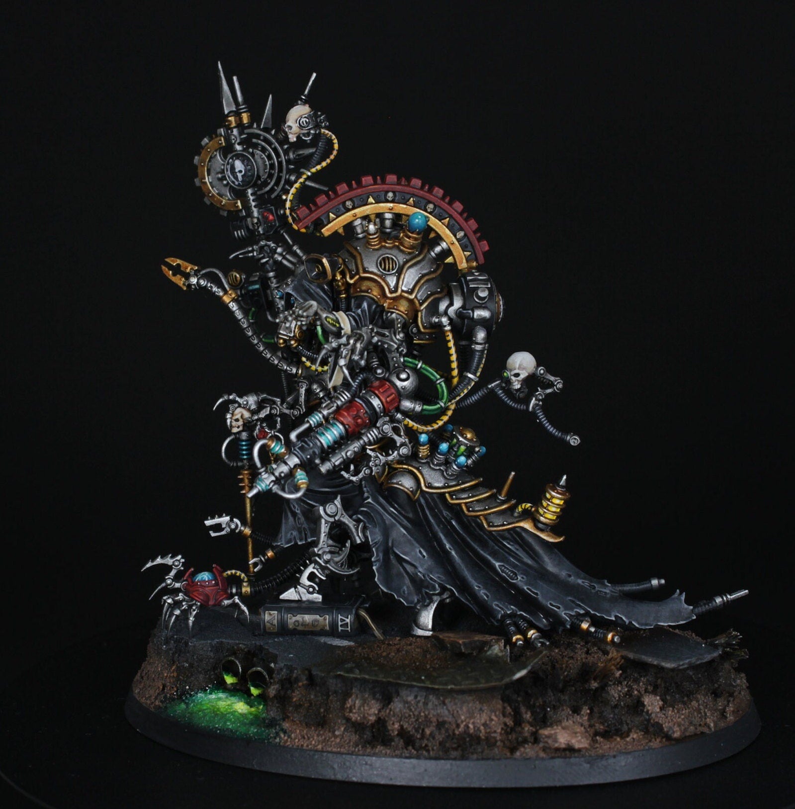 Belisarius Cawl *FINE DETAIL* 40k Painted miniature commission