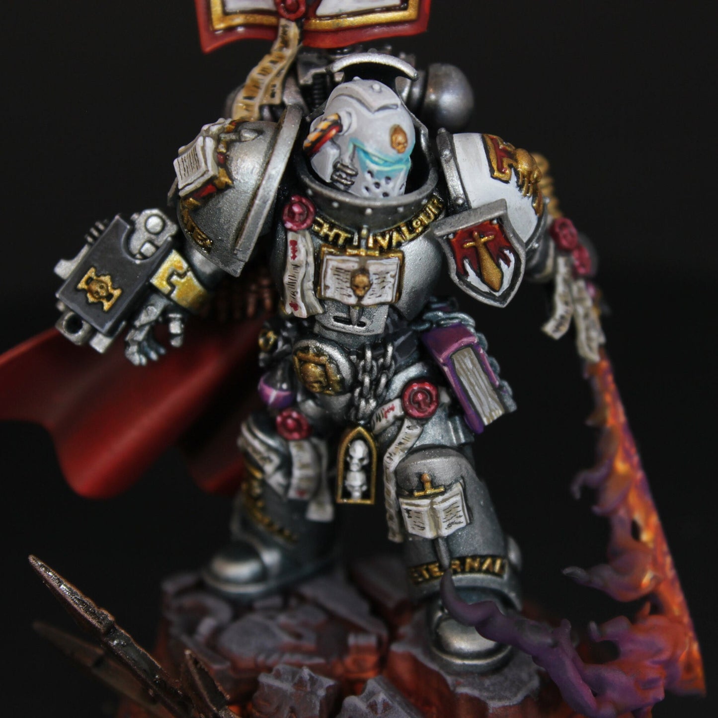 Castellan Crowe *FINE DETAIL* commission painting service